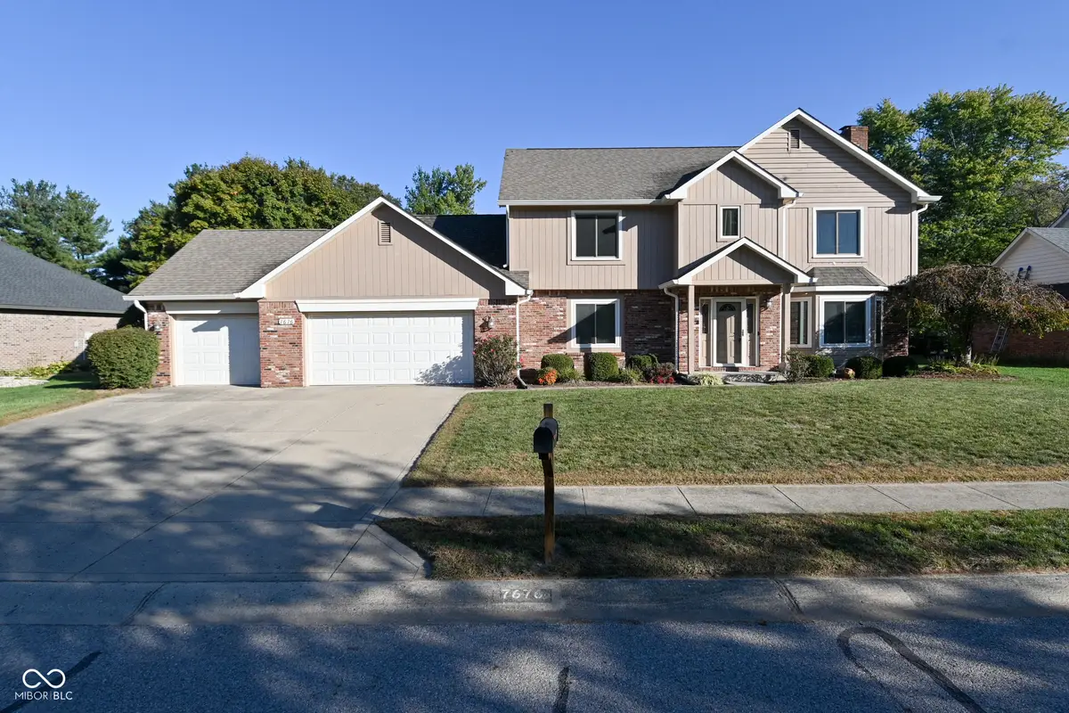 7676 Amber Turn, Plainfield, IN 46168 - Image #1
