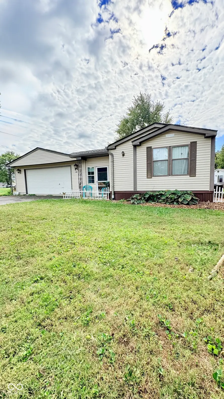 261 Down Boy Way, Cloverdale, IN 46120 - Image #2