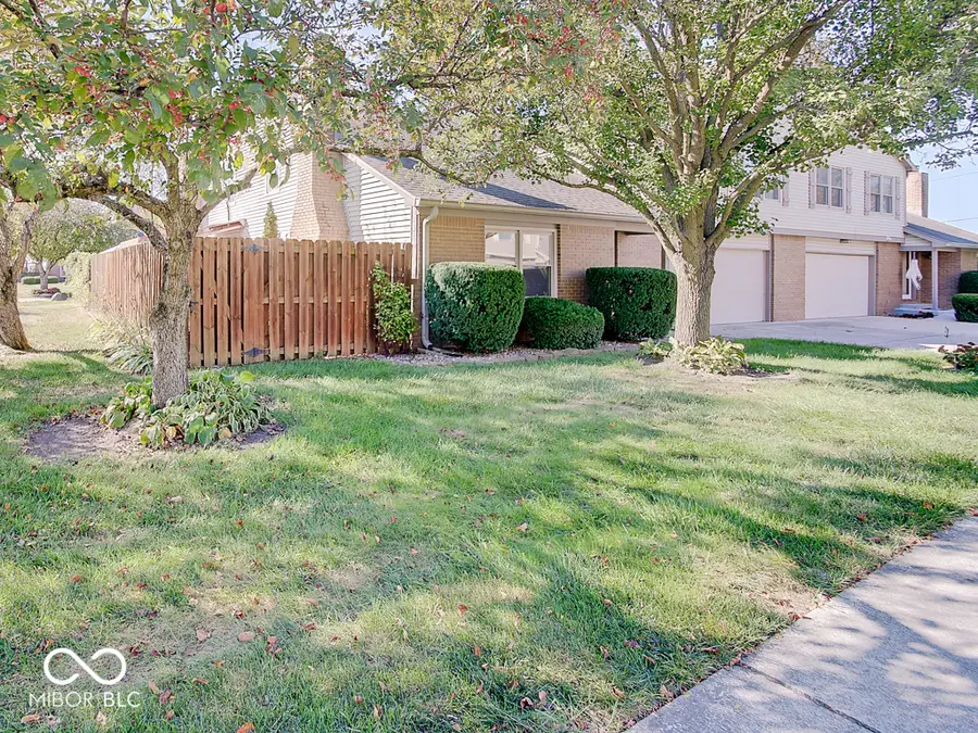 7424 Castleton Farms North Drive, Indianapolis, IN 46256 - Image #3