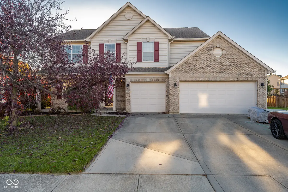 5733 Yorktown Road, Plainfield, IN 46168 - Image #1