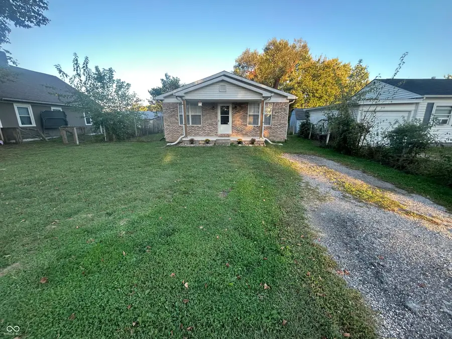 929 S Grant Street, Martinsville, IN 46151 - Image #2