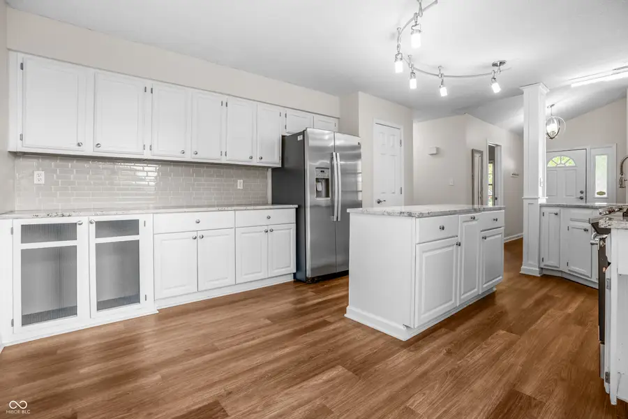 853 Grant Court, Greenwood, IN 46143 - Image #2