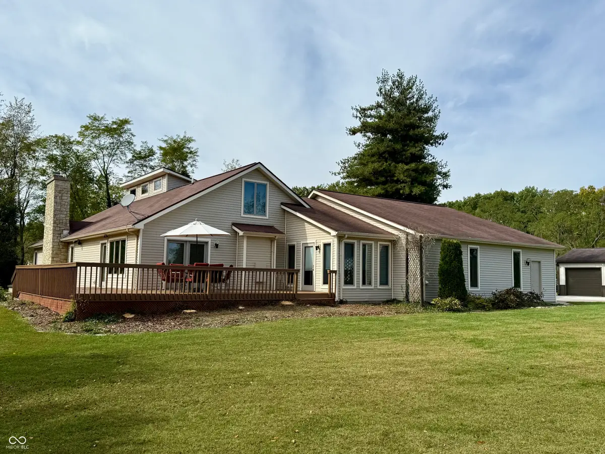 25162 Mid Road, Batesville, IN 47006 - Image #1