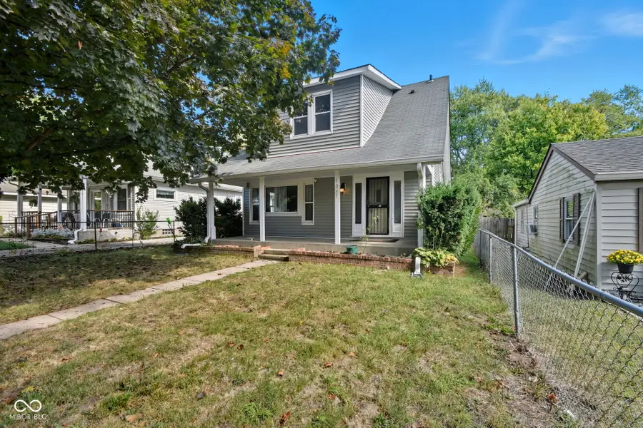 1047 N Berwick Avenue, Indianapolis, IN 46222 - Image #2