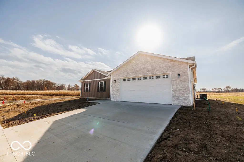 110 Pin Oak Road, Spencer, IN 47460 - Image #1