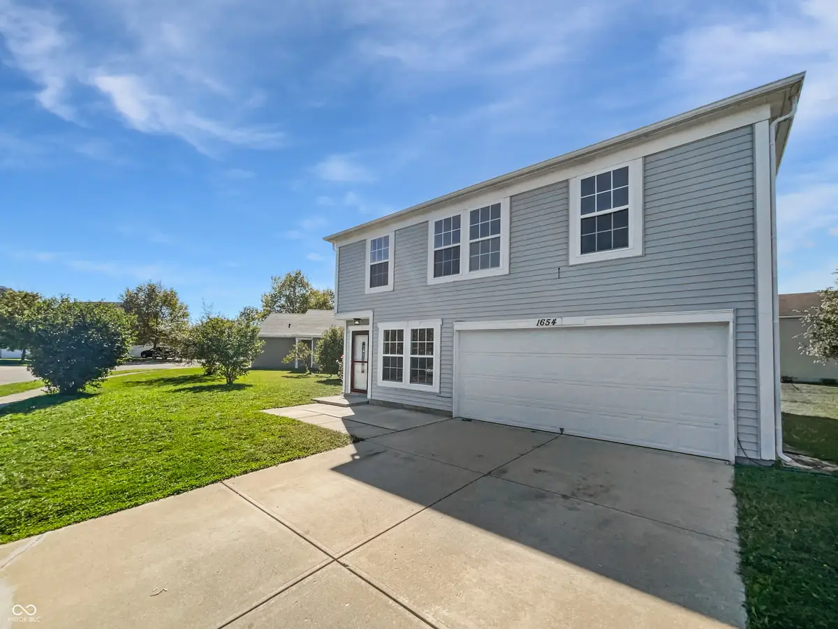 1654 Carriage Circle, Shelbyville, IN 46176 - Image #1