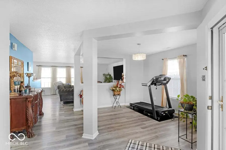 10816 Zimmerman Lane, Indianapolis, IN 46231 - Image #3