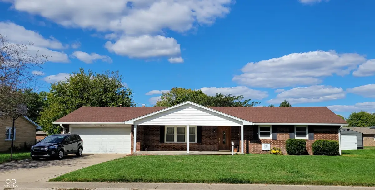 1452 Stadium Drive, Seymour, IN 47274 - Image #1