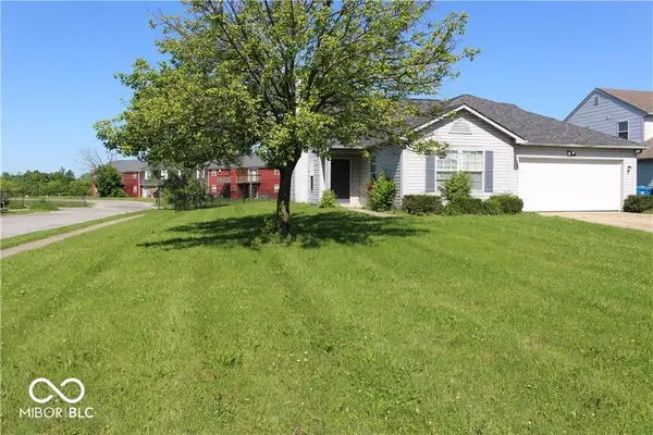 3652 Lacebark Drive, Indianapolis, IN 46235