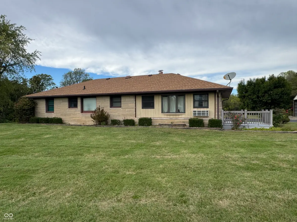 2750 W 750 S, Trafalgar, IN 46181 - Image #1