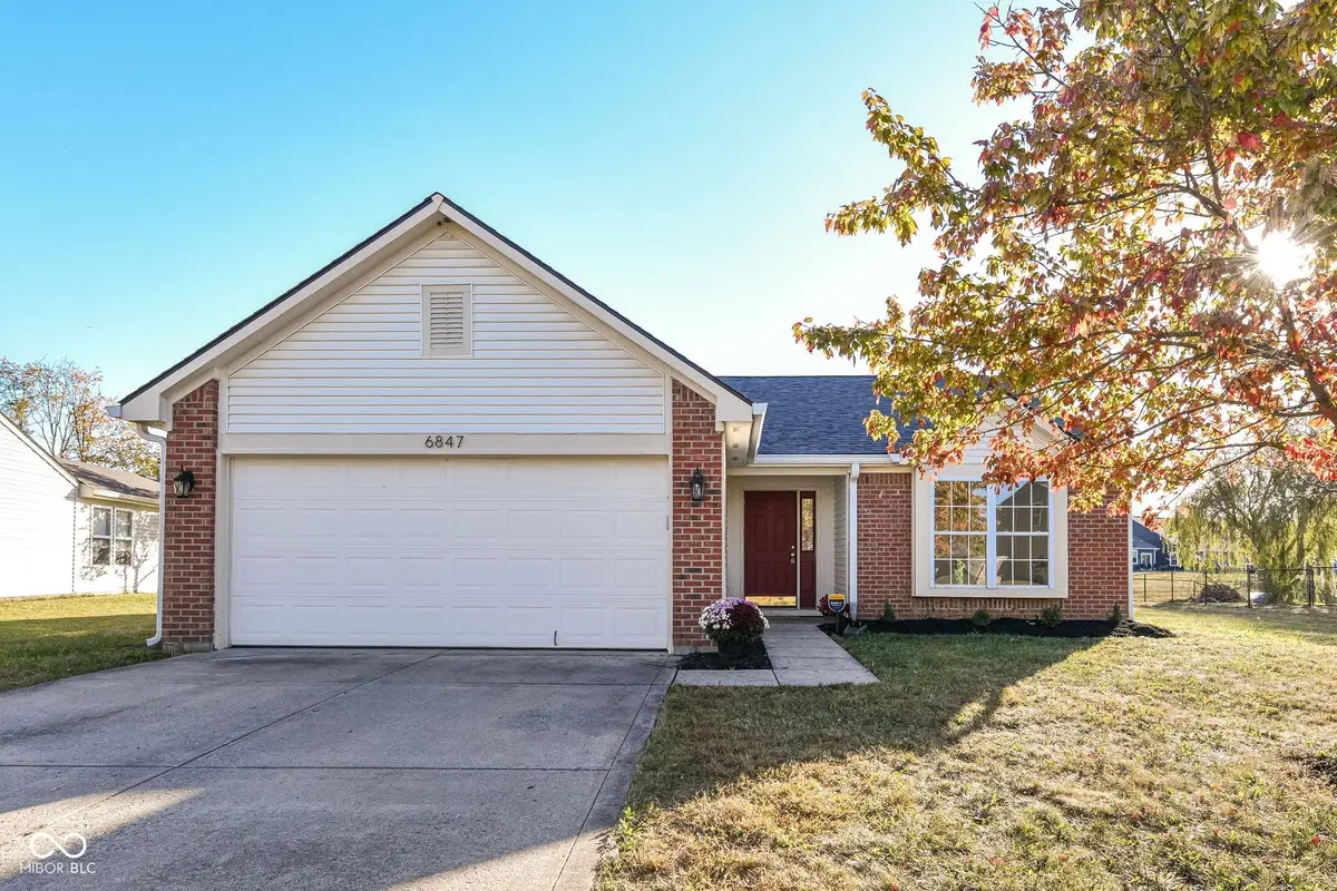 6847 W Odessa Way, McCordsville, IN 46055 - Image #1