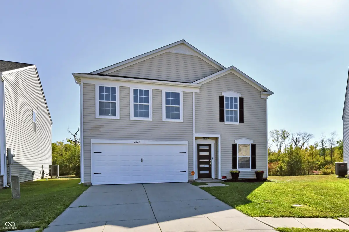 4240 Arches Court, Indianapolis, IN 46235 - Image #1