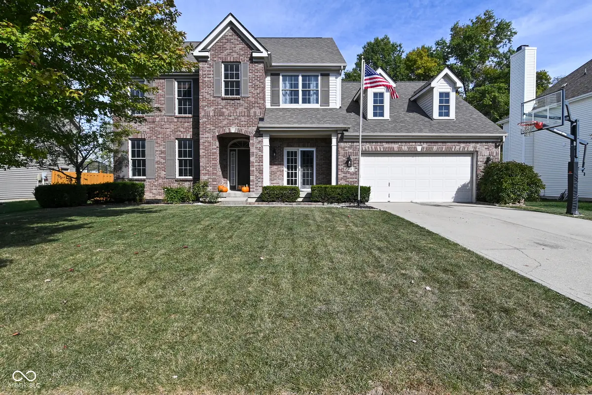 8988 Hearthstone Drive, Zionsville, IN 46077 - #1