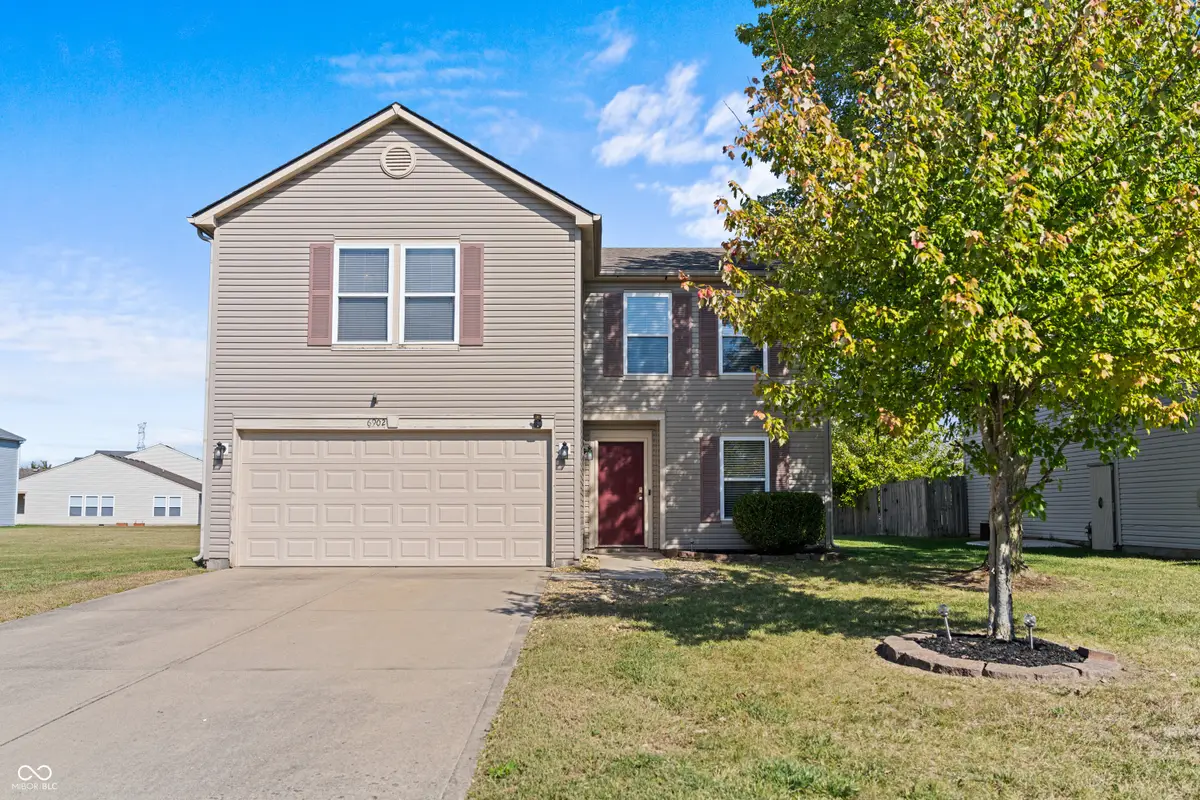 6902 W Stansbury Boulevard, McCordsville, IN 46055 - Image #1