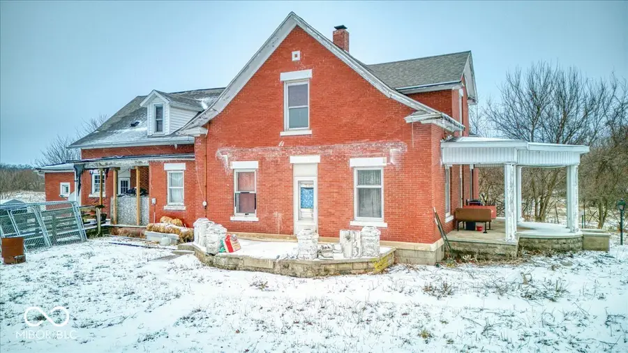 9179 N County Road 300 W, Lucerne, IN 46950 - Image #2