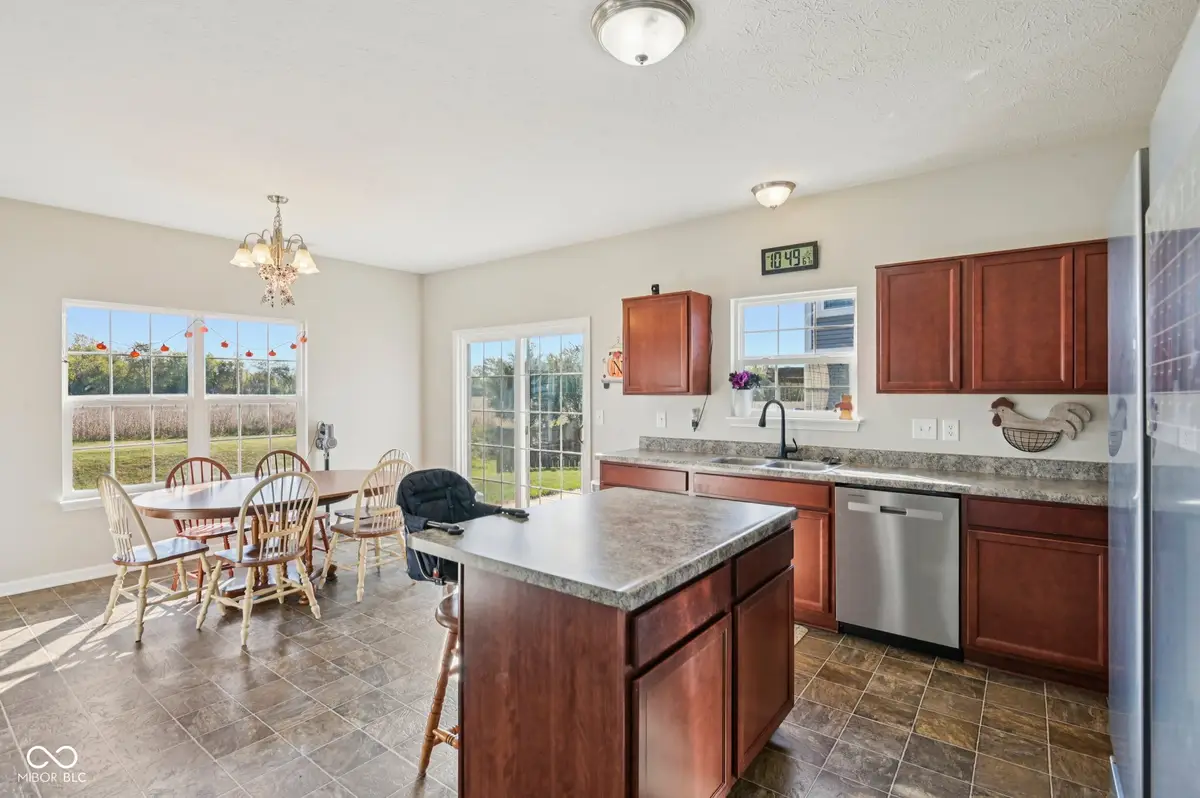 1749 N Creekwater Pass, Greenfield, IN 46140 - Image #1