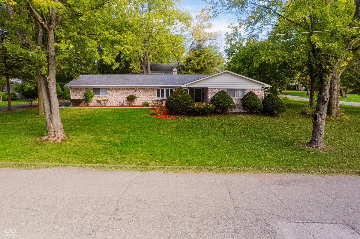 1146 Fairway Drive, Indianapolis, IN 46260 - Image #1