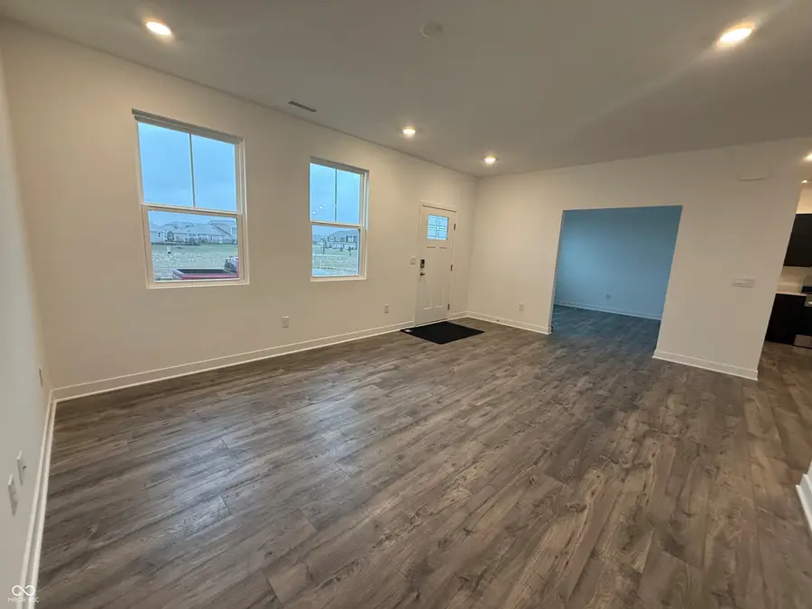 6175 Rhinecliff Drive, Whitestown, IN 46075 - Image #2