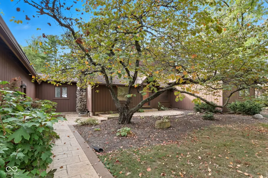 9850 Towne Road, Carmel, IN 46032 - Image #2