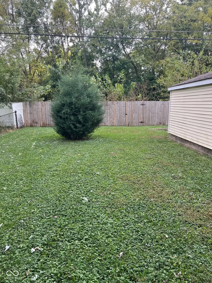 464 Carol Drive, Greenwood, IN 46143 - Image #3