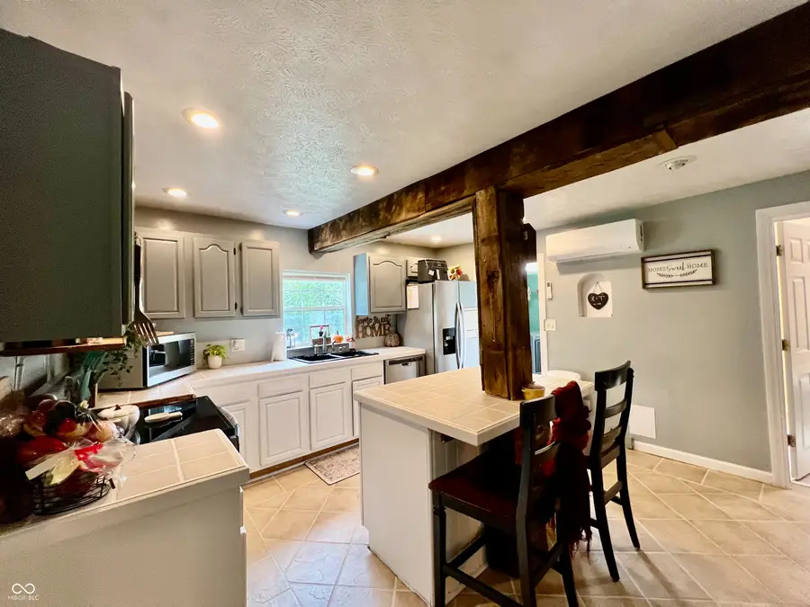 7693 S Bob Allen Road, Freetown, IN 47235 - Image #2