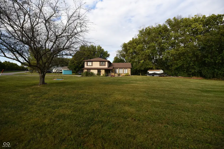 7490 W Sacramento Drive, Greenfield, IN 46140 - Image #2