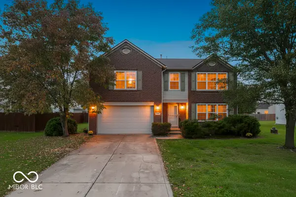 143 Davis Drive, Whiteland, IN 46184