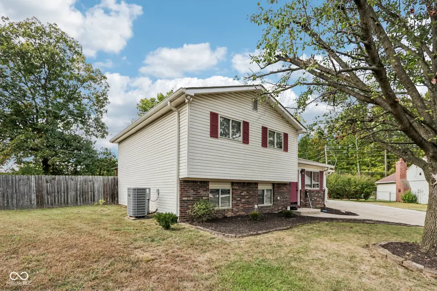 6030 Dollar Hide S Drive S, Indianapolis, IN 46221 - Image #3