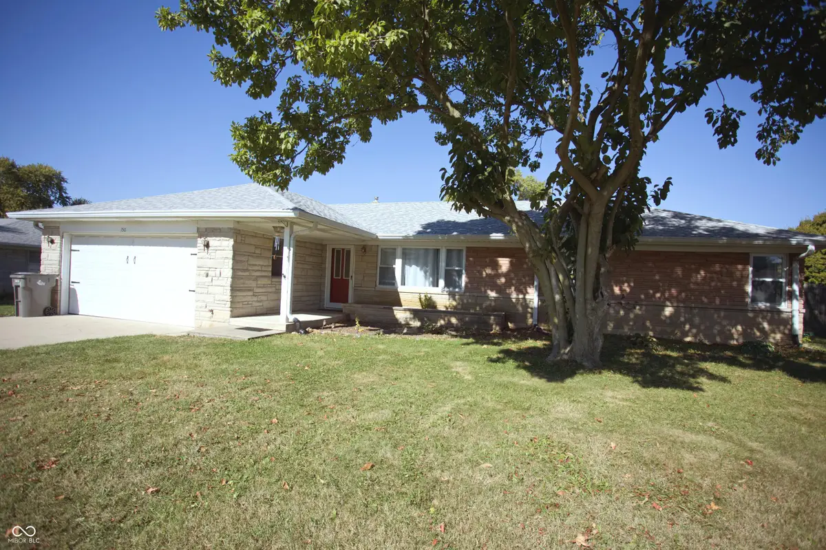 150 E Beechwood Lane, Indianapolis, IN 46227 - Image #1