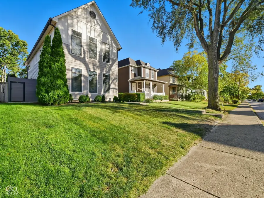 2037 Ruckle Street, Indianapolis, IN 46202 - Image #3