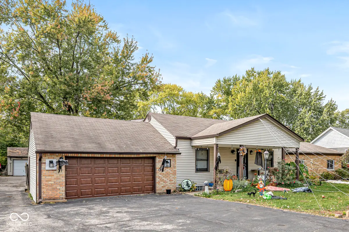 3830 S Olney Street, Indianapolis, IN 46237 - Image #1
