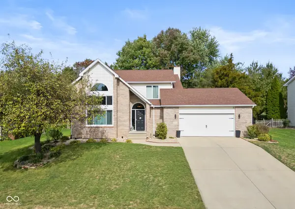 6036 Chinkapin Drive, Columbus, IN 47201