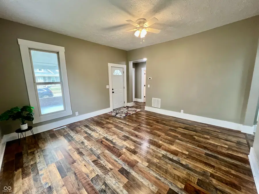 1725 Cottage Avenue, Columbus, IN 47201 - Image #3