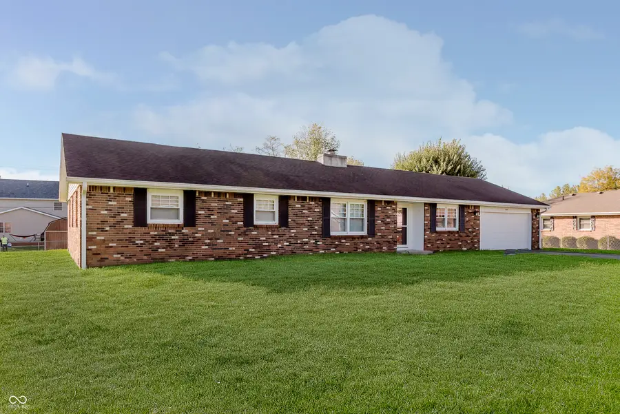 949 Hickory Lane, New Castle, IN 47362 - Image #2