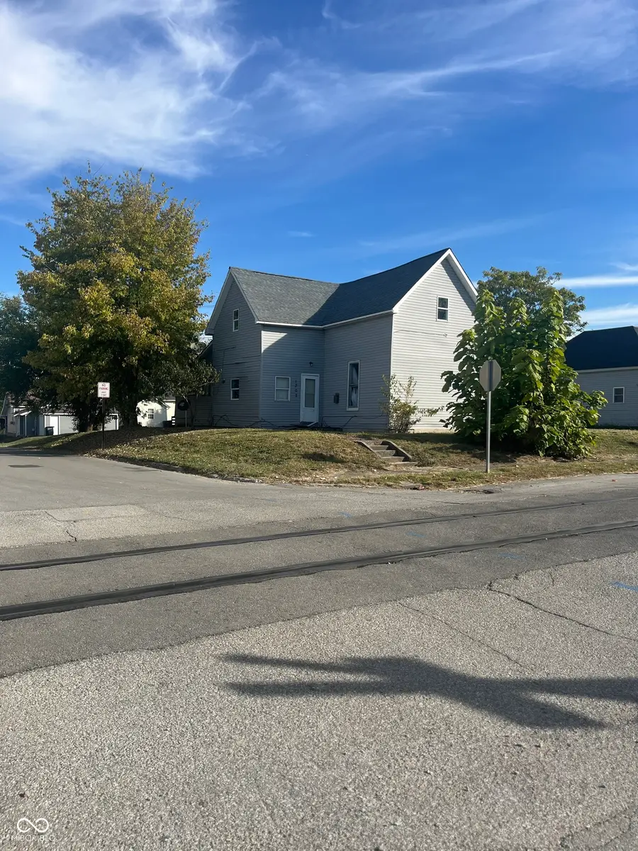 1302 S C Street, Elwood, IN 46036 - Image #2