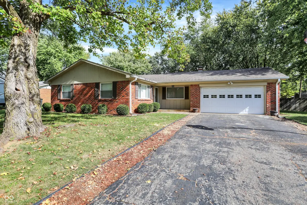 5843 S Fenton Avenue, Indianapolis, IN 46239 - Image #1