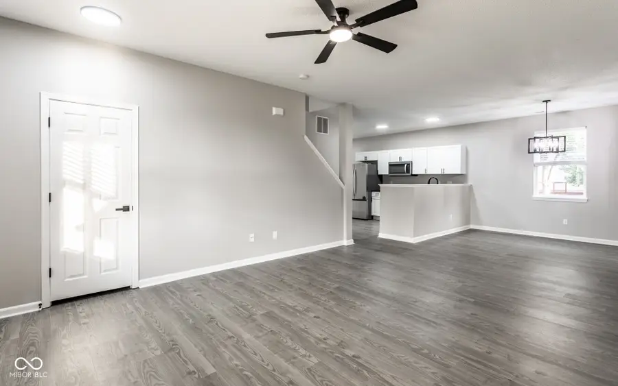 8006 Ithaca Way, Indianapolis, IN 46239 - Image #2