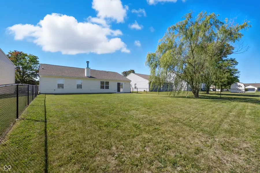 5759 Twin River Lane, Indianapolis, IN 46239 - Image #2