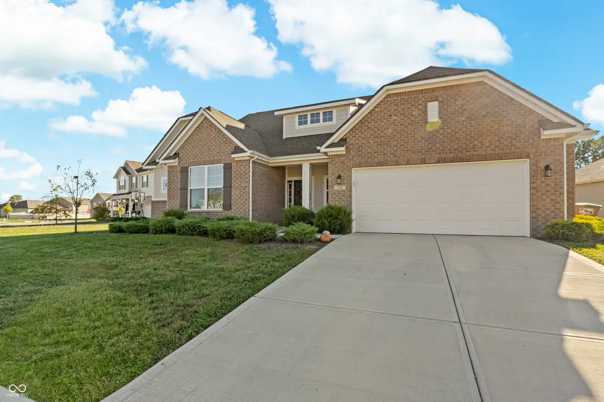 2951 Daylily Drive, Columbus, IN 47201 - Image #1