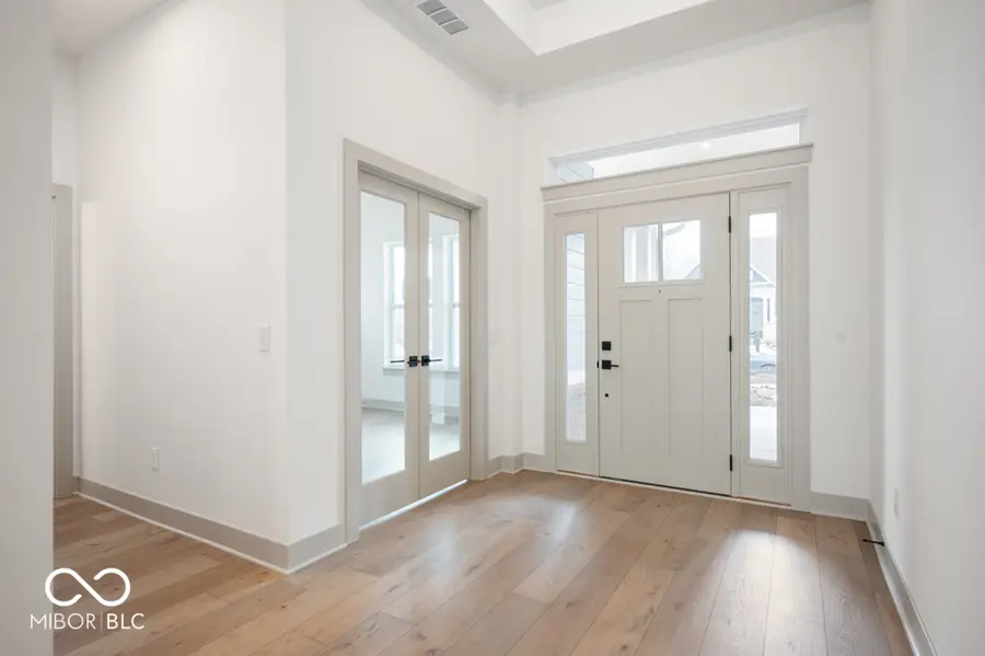 15942 Vitalize Run, Fishers, IN 46040 - Image #2