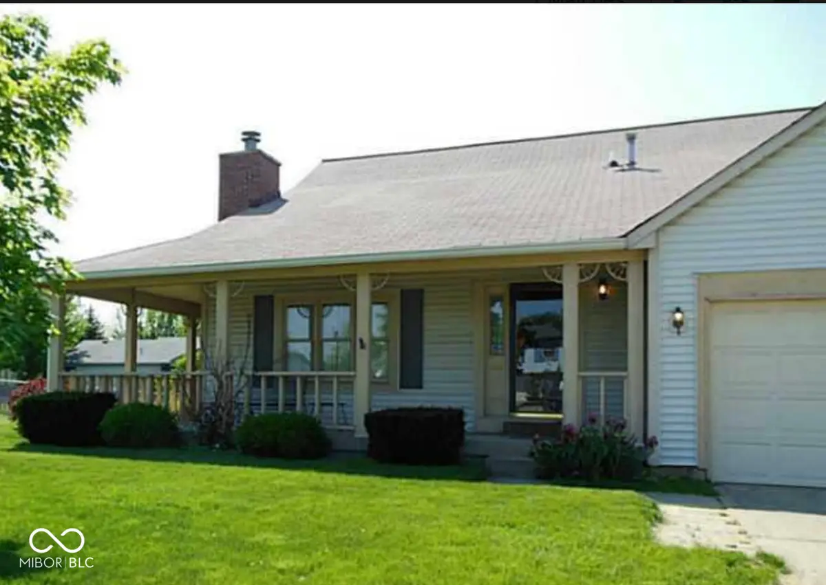 5956 Staffordshire Circle, Indianapolis, IN 46254 - Image #1