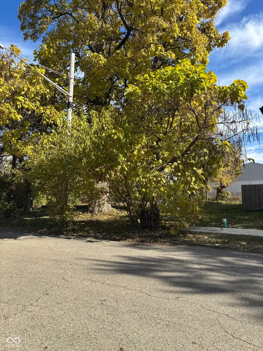 2065 Yandes Street, Indianapolis, IN 46202 - Image #3