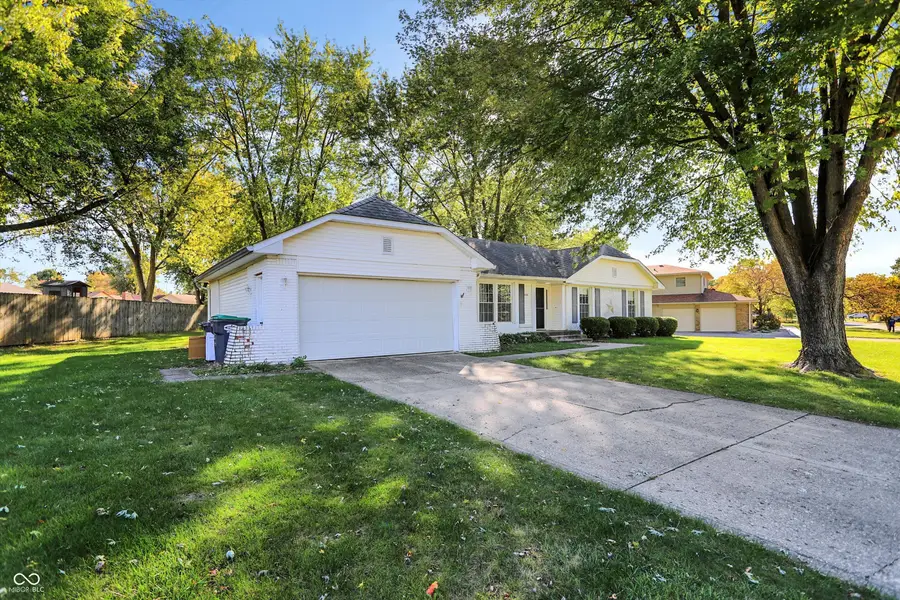 1331 Echo Bend Street, Greenwood, IN 46142 - Image #3