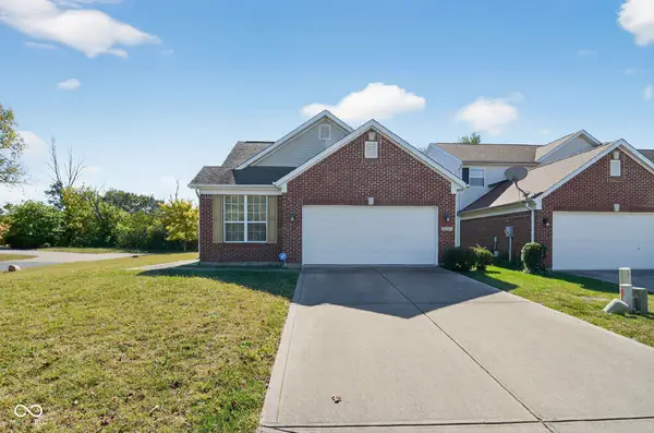 8231 Pelham Place, Indianapolis, IN 46216