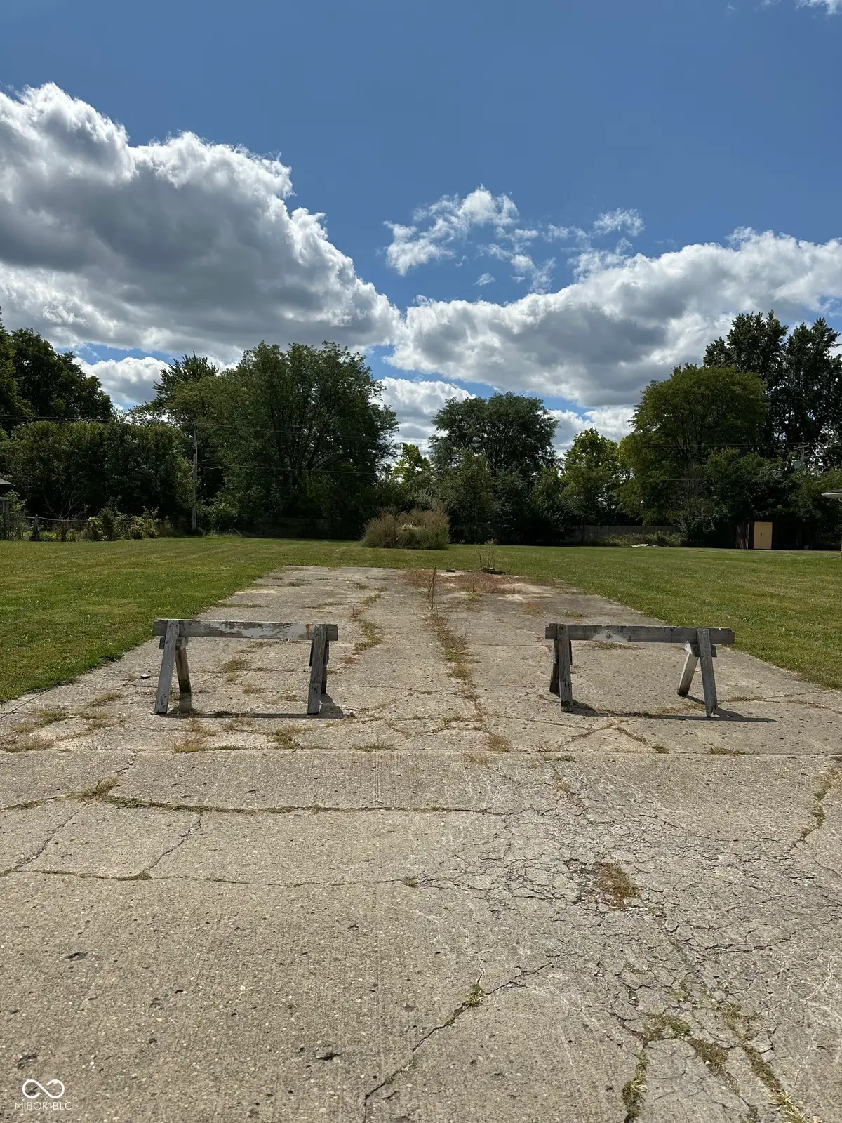 121 Darin Court, Anderson, IN 46012 - Image #1