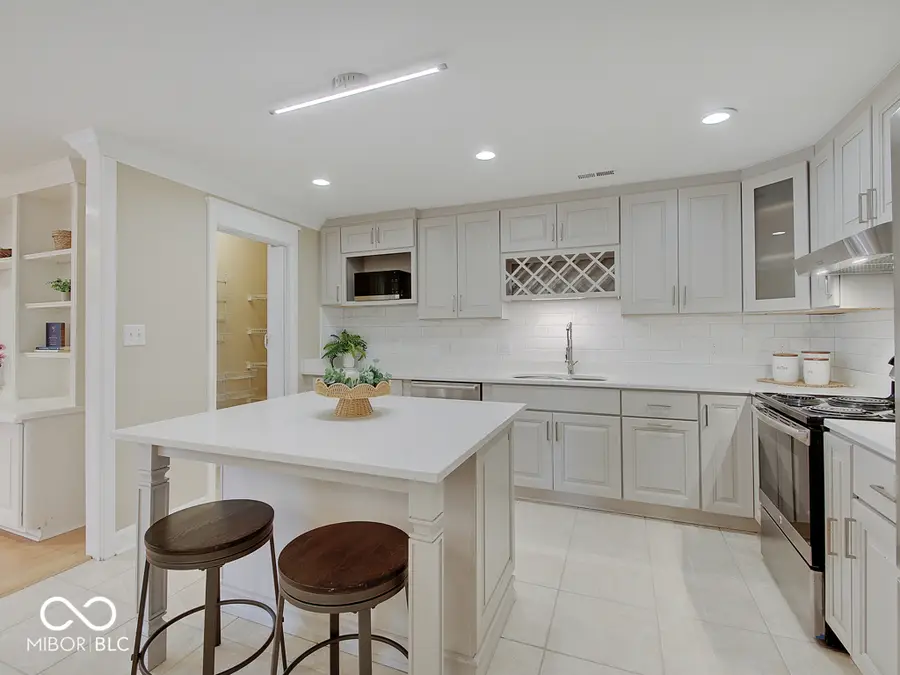 8681 Jaffa Court Drive E #38, Indianapolis, IN 46260 - Image #3