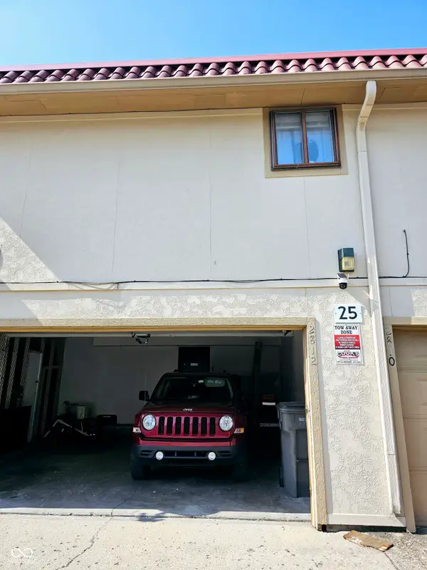 2812 Del Prado Drive, Indianapolis, IN 46227