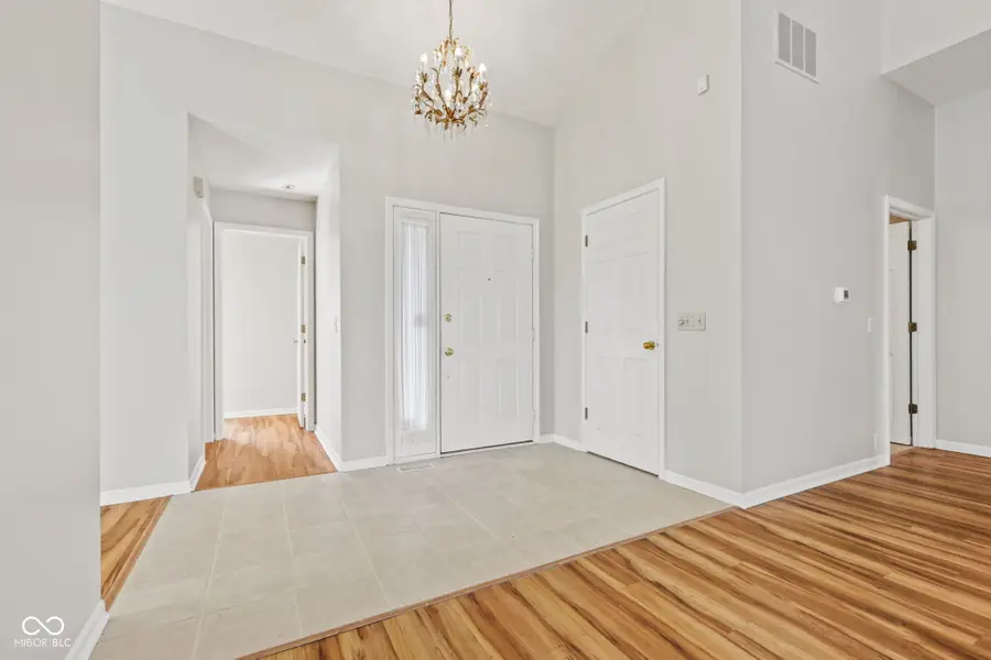 8150 Silk Circle, Indianapolis, IN 46256 - Image #2