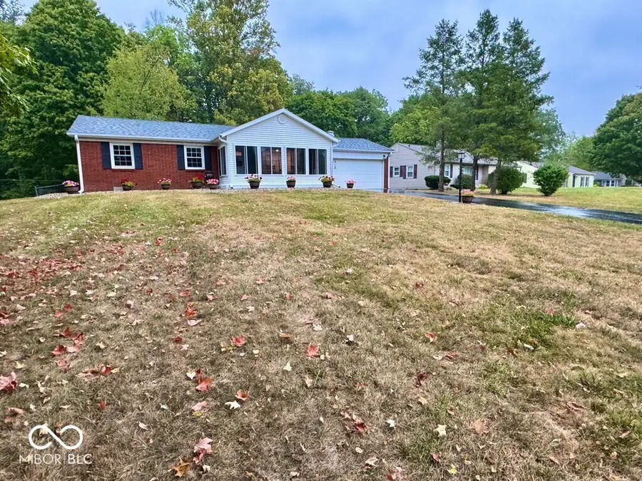 708 N Fairoaks Drive, New Castle, IN 47362 - Image #2