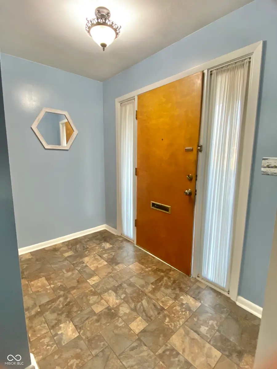 404 Linwood Drive, Greencastle, IN 46135 - Image #2